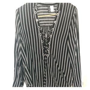H&M black and white stripped blouse